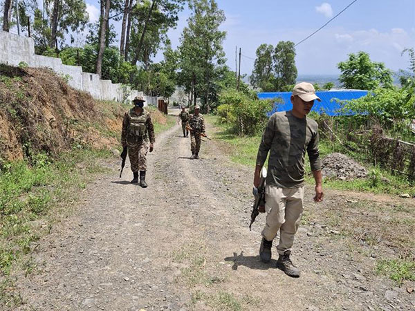 manipur-prohibitory-orders-issued-in-5-districts-following-suspension-of-internet-services